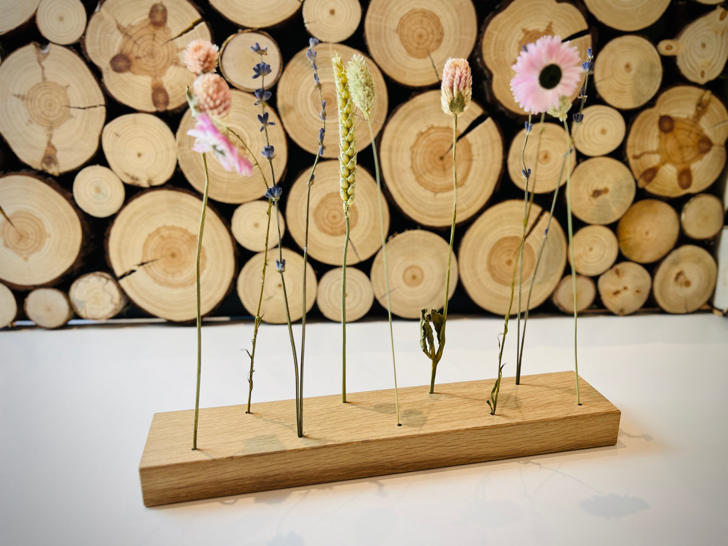 Flowerbar "Blütenfreunde" aus massiver Eiche inkl. Trockenblumen, elegante Eichenholz Tischdekoration für getrocknete Blumen, Blumenkranz