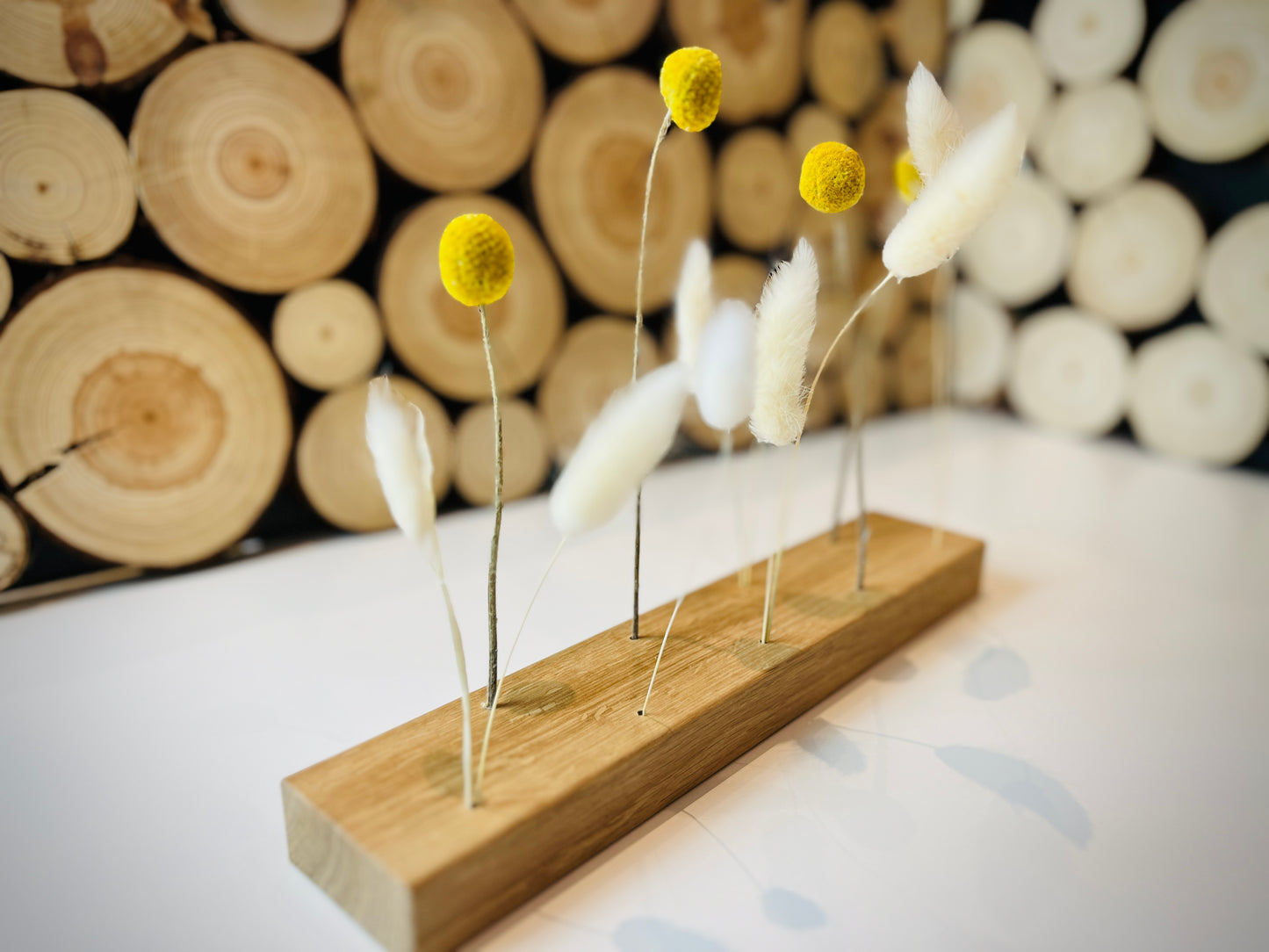 Flowerbar "Eleganz" aus massiver Eiche inkl. Trockenblumen, elegante Eichenholz Tischdekoration für getrocknete Blumen, Blumenkranz