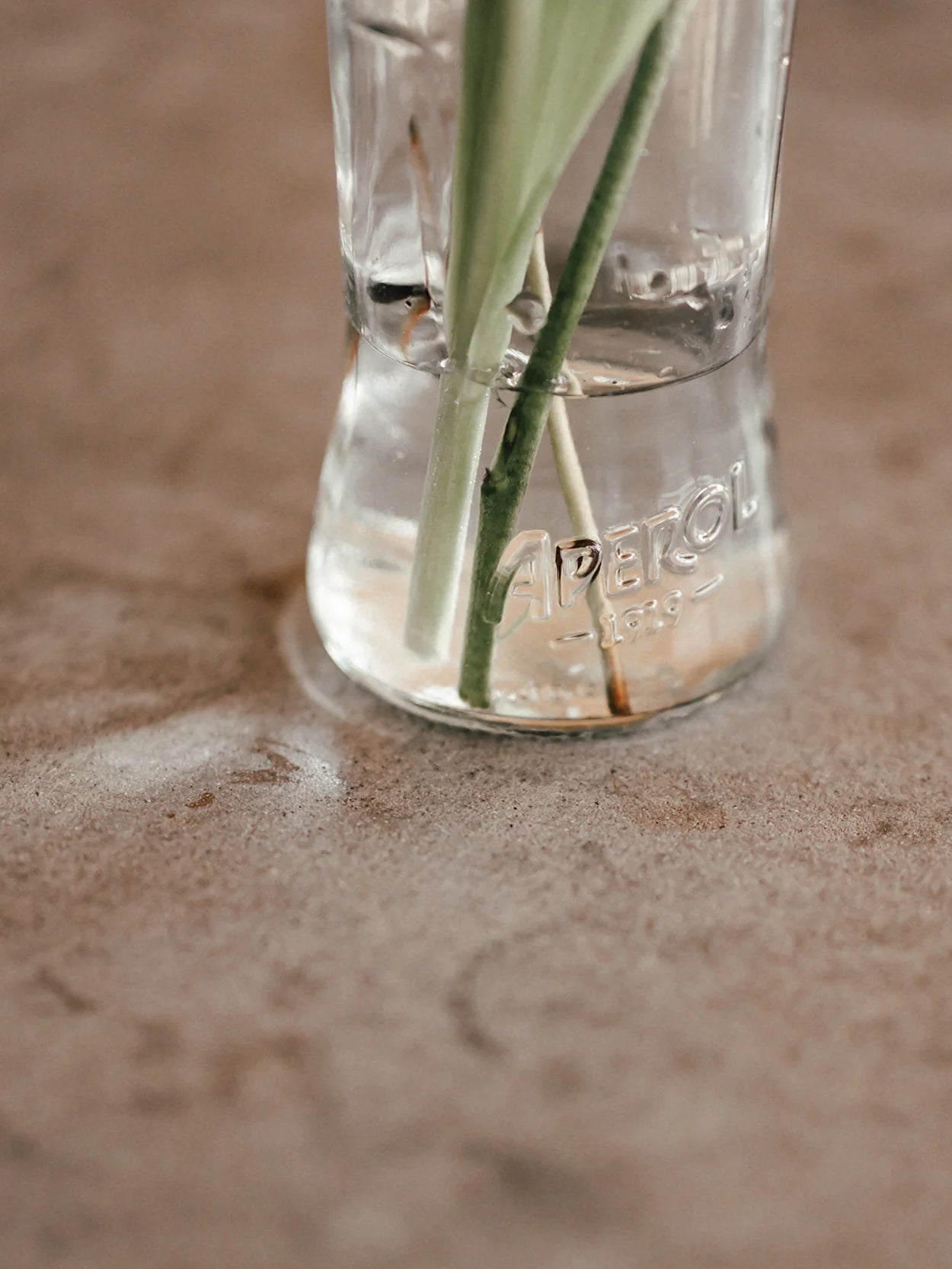 Aperol Vase von MaBe - handgefertigtes Glasobjekt aus der 0,7-Liter-Flasche