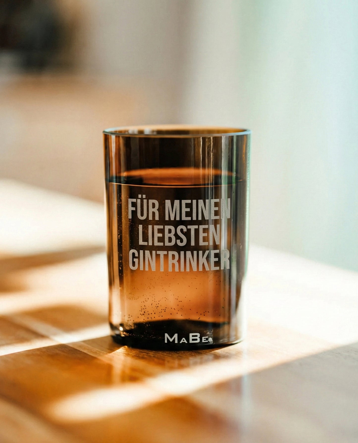 Gin Becher oder Glas von MaBe - Upcycling-Trinkglas aus originaler Monkey 47 Gin-Flasche
